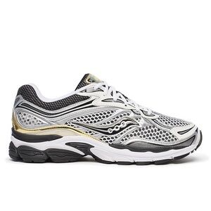 Saucony Progrid Omni 9 Men's Size 9.5 Women’s size 11‎ In Silver/Gold NWT In Box